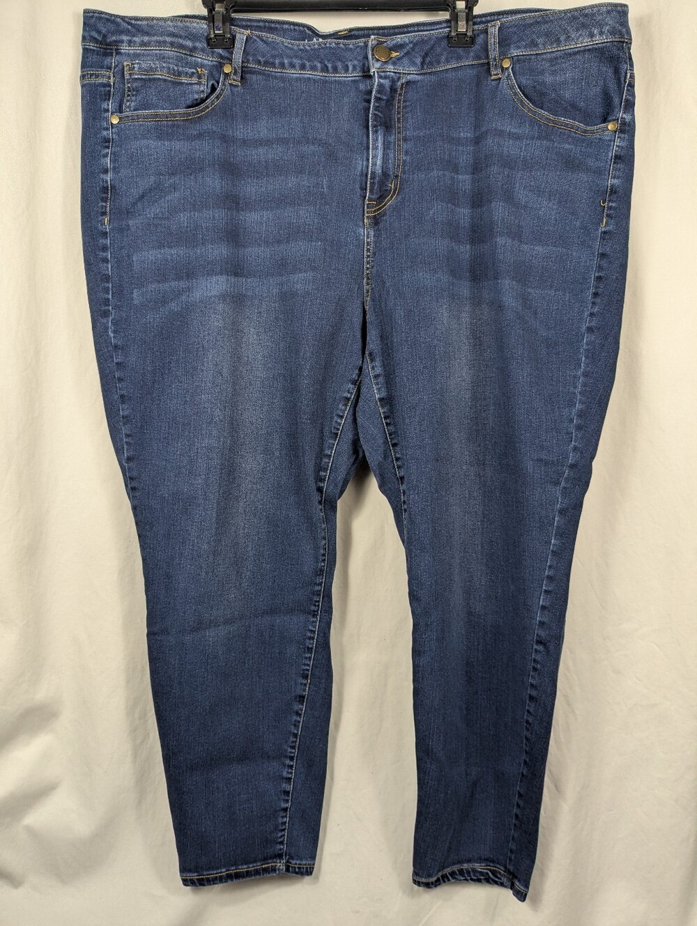 Lane Bryant Mid Rise Super Stretch Skinny Jeans 28S